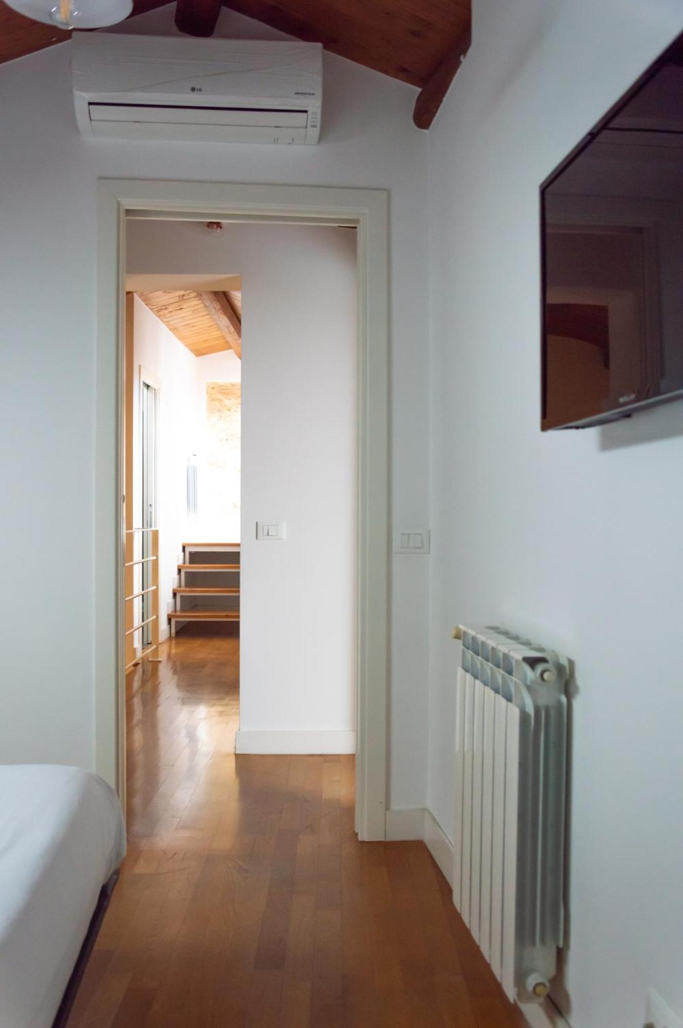 Vittorio Emanuele Suite Apartment Palermo Exterior photo