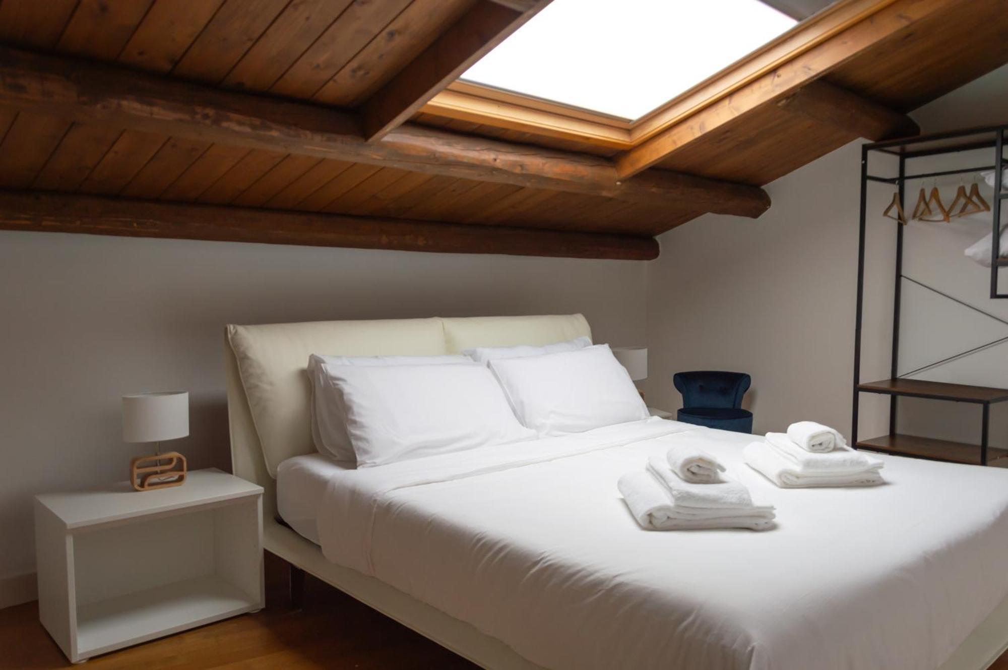 Vittorio Emanuele Suite Apartment Palermo Exterior photo